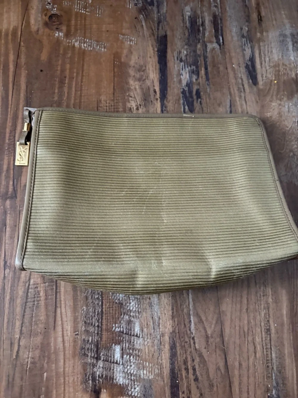 Yves Saint Laurent Metallic Gold Ribbed Cosmetic Pouch - Picture 2 of 4